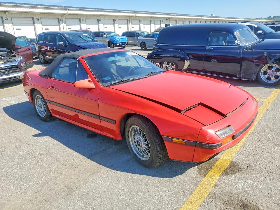1988 Mazda Rx7 მანქანა იყიდება აუქციონზე, vin: JM1FC3511J0104745, აუქციონის ნომერი: 68935106