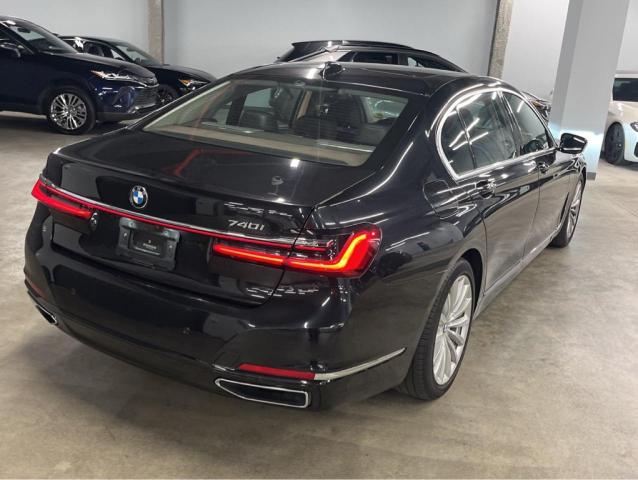Продаж на аукціоні авто 2022 Bmw 740, vin: WBA7T2C00NCH24385, номер лоту: 67918016