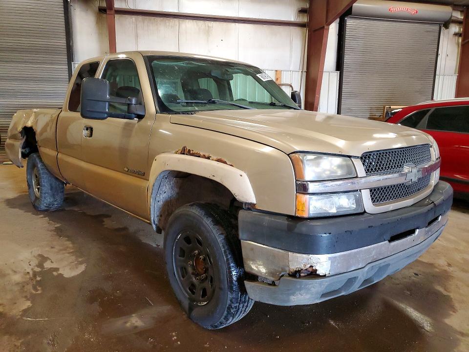2004 Chevrolet Silverado მანქანა იყიდება აუქციონზე, vin: 1GCHC29U54E350423, აუქციონის ნომერი: 68798196