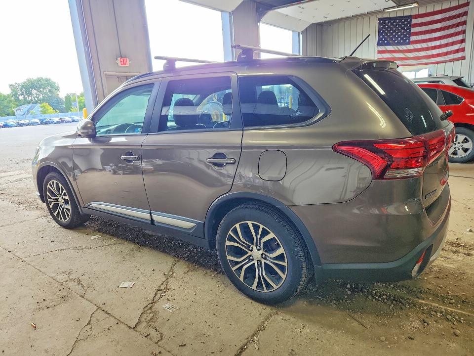 70237346 :رقم المزاد ، JA4AD3A30GZ015763 vin ، 2016 Mitsubishi Outlander مزاد بيع