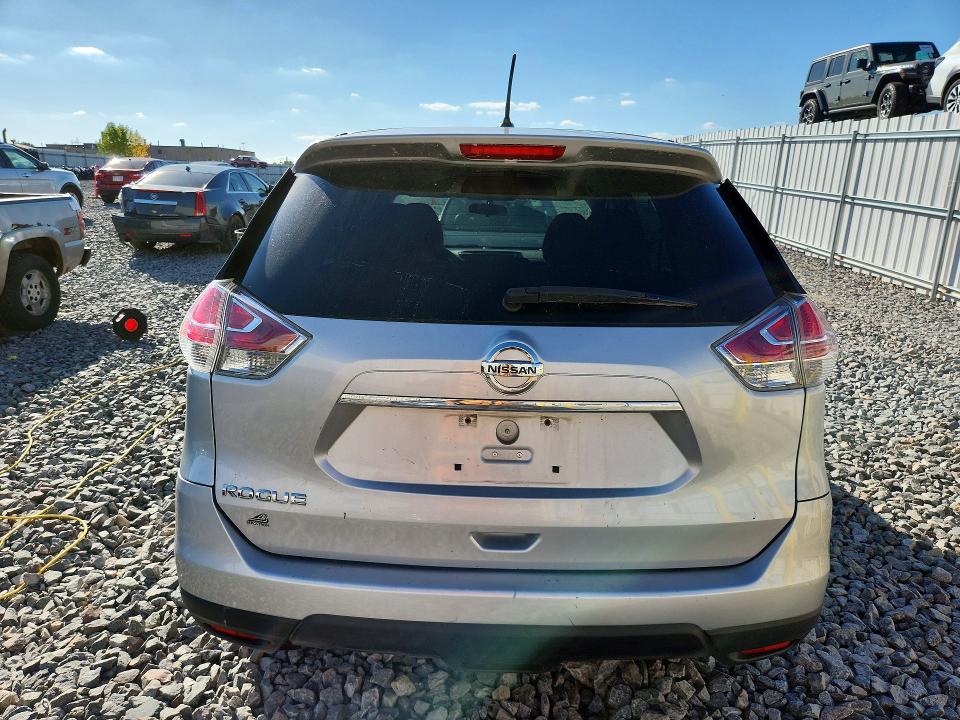 70203486 :رقم المزاد ، 5N1AT2MT5FC910693 vin ، 2015 Nissan Rogue مزاد بيع