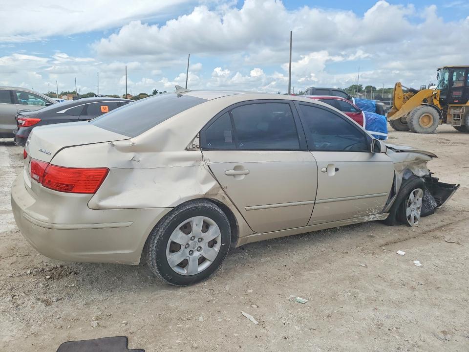 2010 Hyundai Sonata მანქანა იყიდება აუქციონზე, vin: 5NPET4AC7AH643396, აუქციონის ნომერი: 68381196