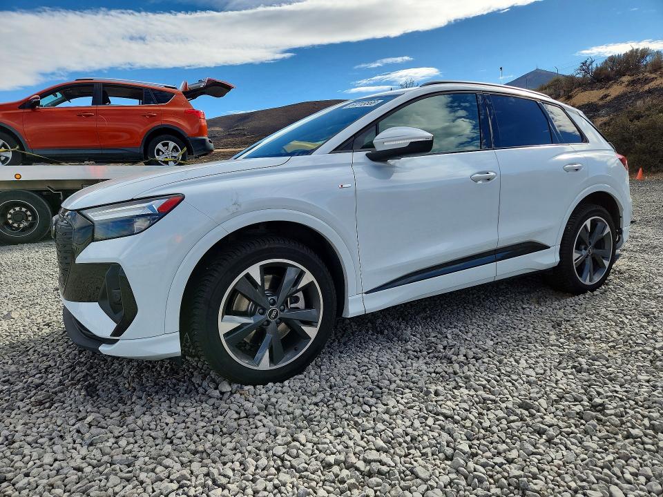Продажа на аукционе авто 2023 Audi Q4 E-tron, vin: WA1K2BFZXPP065566, номер лота: 67215566