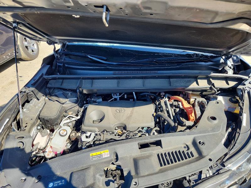68302346 :رقم المزاد ، 5TDKBRCH9SS665794 vin ، 2025 Toyota Highlander Hybrid مزاد بيع