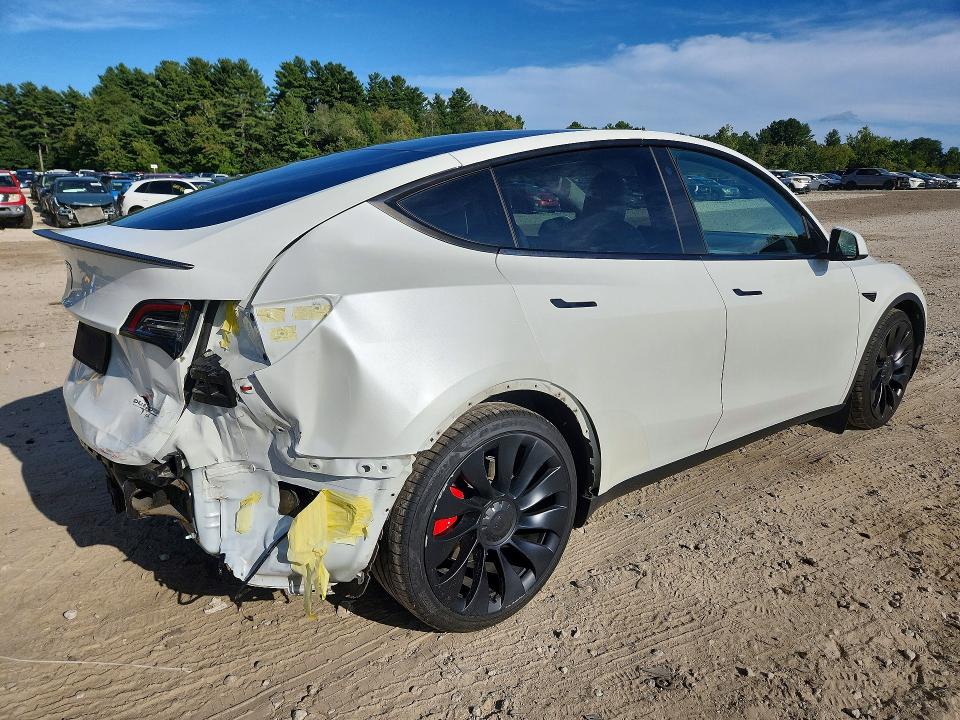 2022 Tesla Model Y მანქანა იყიდება აუქციონზე, vin: 7SAYGDEF5NF455828, აუქციონის ნომერი: 68931956