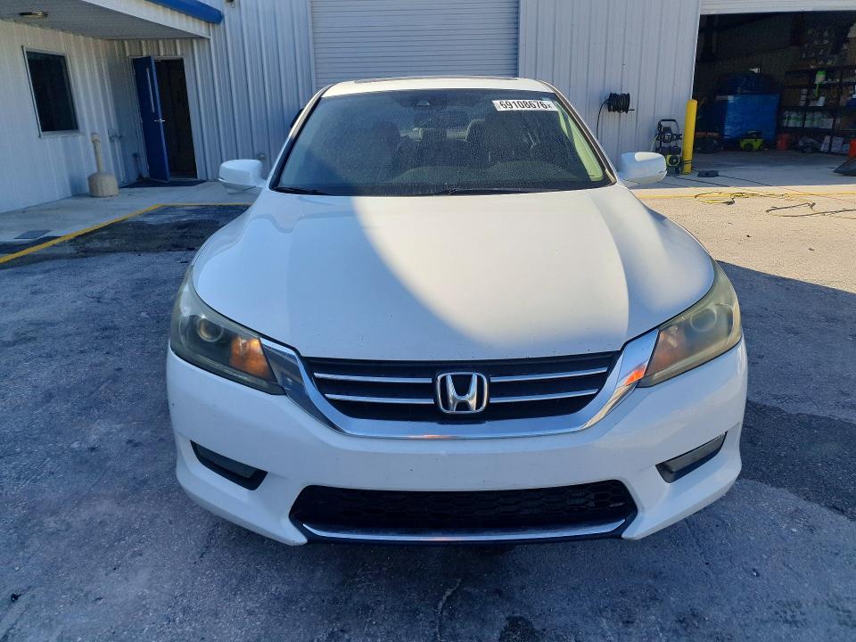 Продажа на аукционе авто 2014 Honda Accord, vin: 1HGCR2F8XEA224259, номер лота: 69108676