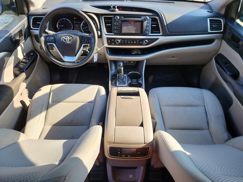2017 Toyota Highlander მანქანა იყიდება აუქციონზე, vin: 5TDZARFH2HS030227, აუქციონის ნომერი: 69125866
