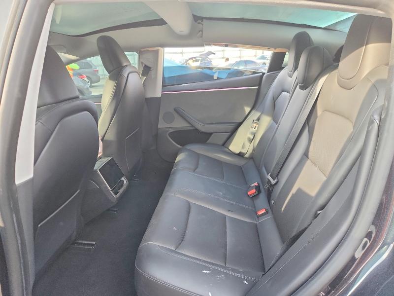 68226426 :رقم المزاد ، 5YJ3E1EA9RF823689 vin ، 2024 Tesla Model 3 مزاد بيع