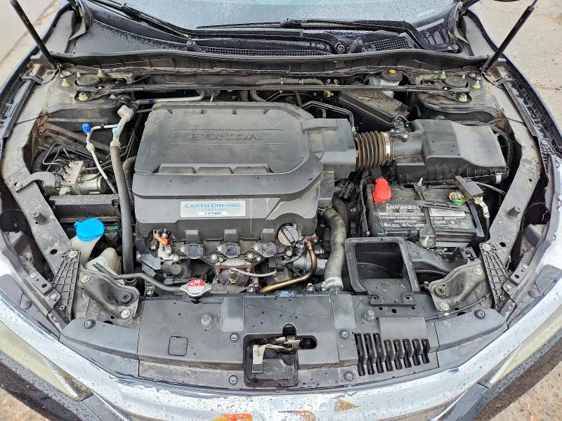 70406926 :رقم المزاد ، 1HGCR3F8XGA009635 vin ، 2016 Honda Accord مزاد بيع