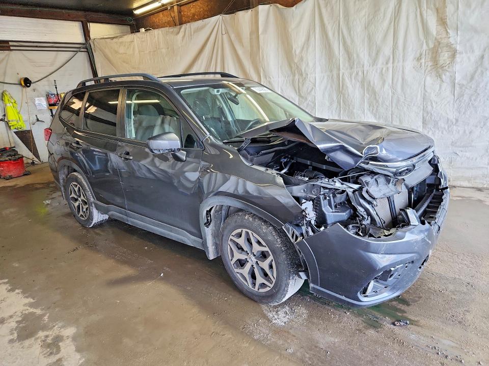 2021 Subaru Forester მანქანა იყიდება აუქციონზე, vin: JF2SKAJC3MH480349, აუქციონის ნომერი: 70449826