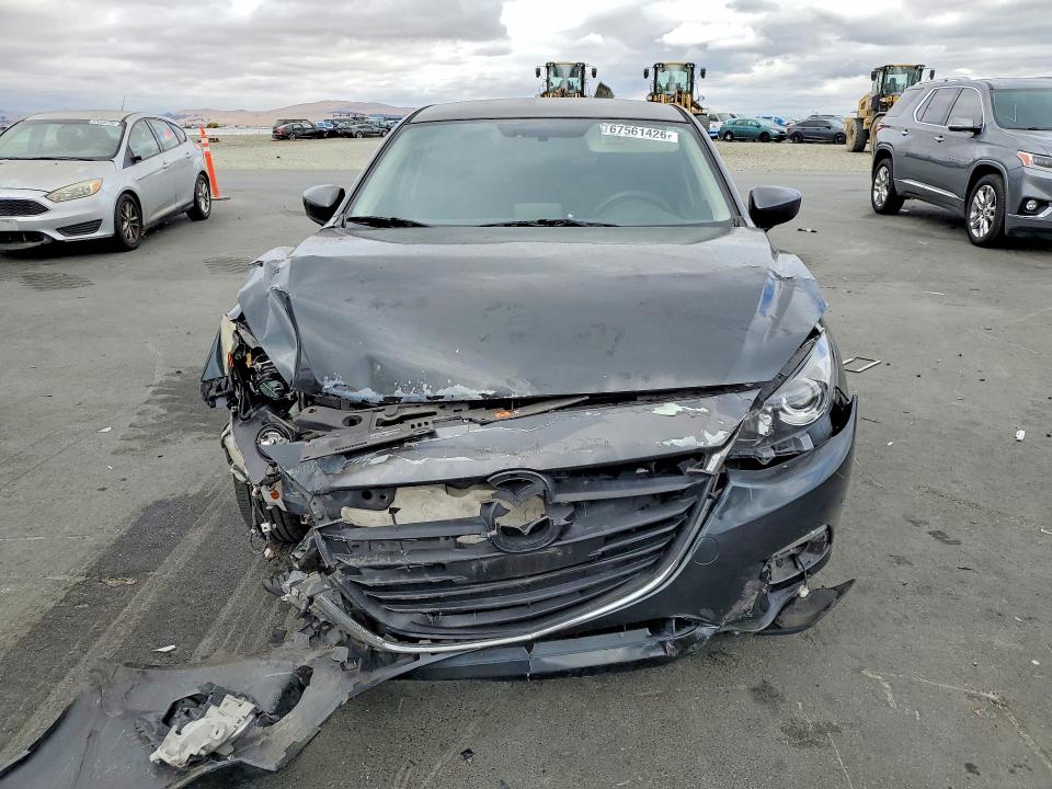 67561426 :رقم المزاد ، JM1BM1U78G1338132 vin ، 2016 Mazda 3 مزاد بيع