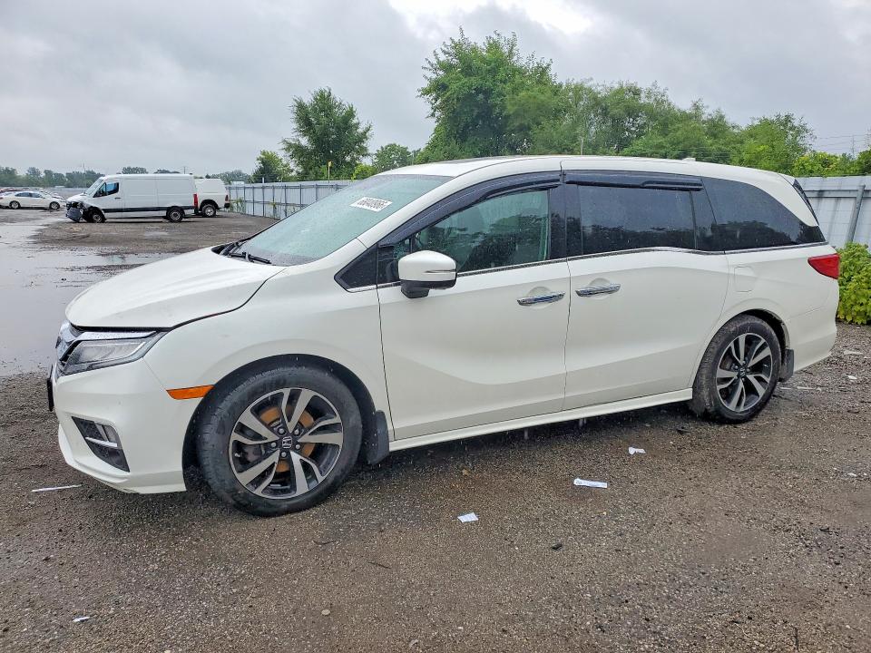 Продаж на аукціоні авто 2018 Honda Odyssey, vin: 5FNRL6H80JB506927, номер лоту: 68040966