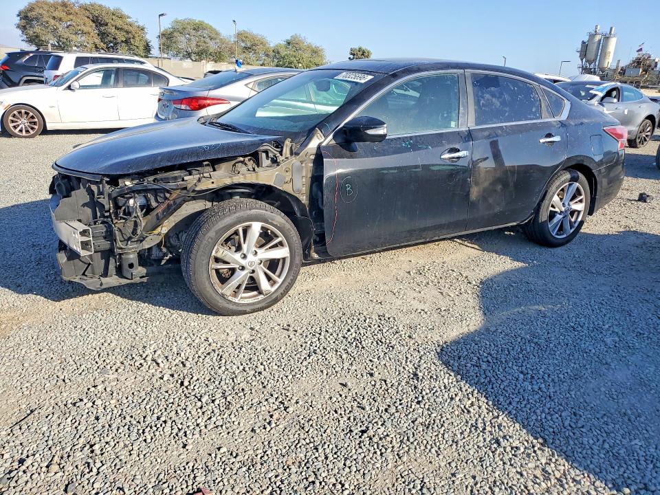 Auction sale of the 2015 Nissan Altima, vin: 1N4AL3APXFN301823, lot number: 70325696