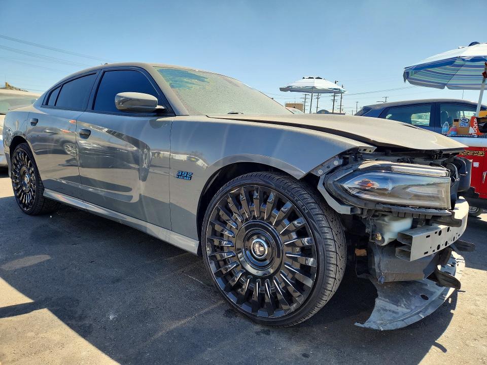 67388656 :رقم المزاد ، 2C3CDXGJ0JH297457 vin ، 2018 Dodge Charger مزاد بيع