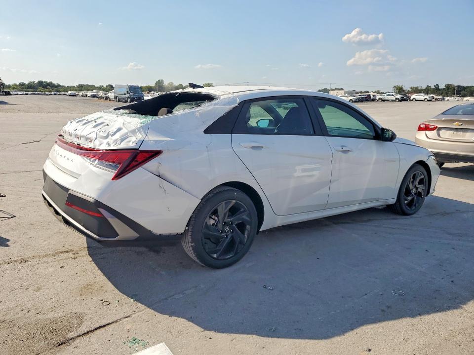 67601476 :رقم المزاد ، KMHLM4DG3TU231516 vin ، 2026 Hyundai Elantra مزاد بيع