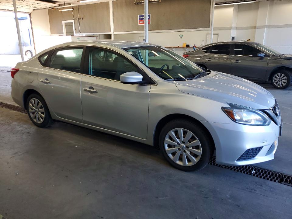 Aukcja sprzedaży 2017 Nissan Sentra, vin: 3N1AB7AP4HL655511, numer aukcji: 70642466