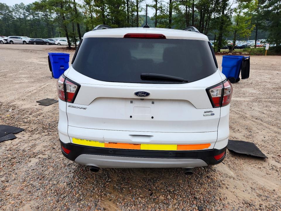 Продажа на аукционе авто 2018 Ford Escape, vin: 1FMCU9HD6JUA44202, номер лота: 68711226
