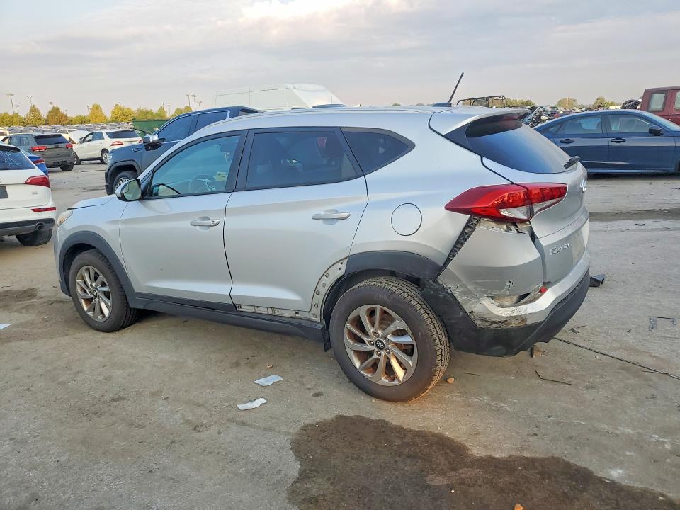2016 Hyundai Tucson მანქანა იყიდება აუქციონზე, vin: KM8J33A42GU092466, აუქციონის ნომერი: 68850356
