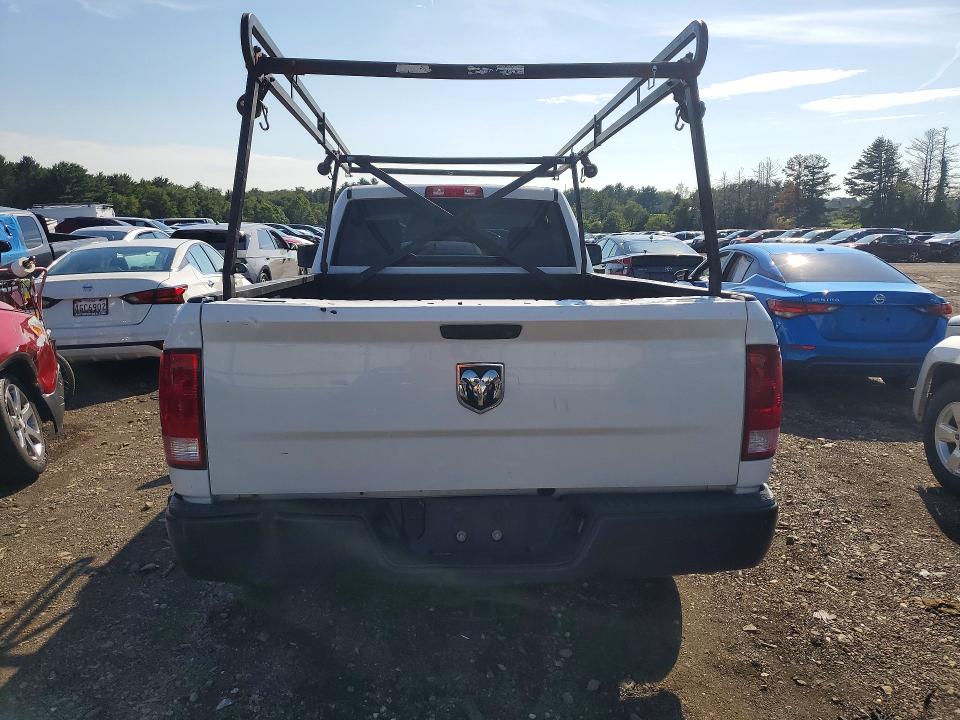 Продаж на аукціоні авто 2018 Ram 1500, vin: 3C6JR6DM2JG320516, номер лоту: 67860766