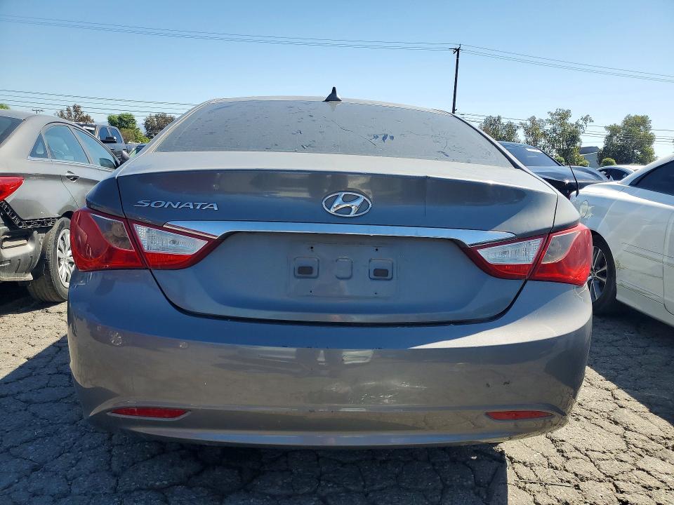 68048406 :رقم المزاد ، 5NPEB4AC9DH530413 vin ، 2013 Hyundai Sonata مزاد بيع