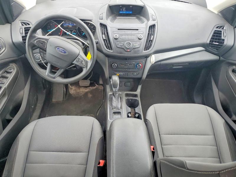 2017 Ford Escape მანქანა იყიდება აუქციონზე, vin: 1FMCU0F79HUE28610, აუქციონის ნომერი: 68883806