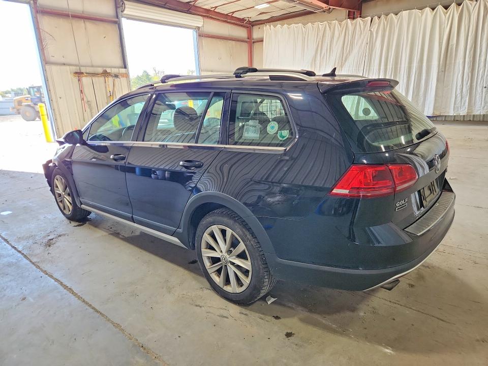 Aukcja sprzedaży 2017 Volkswagen Golf Alltrack, vin: 3VWM17AU3HM525455, numer aukcji: 68753456
