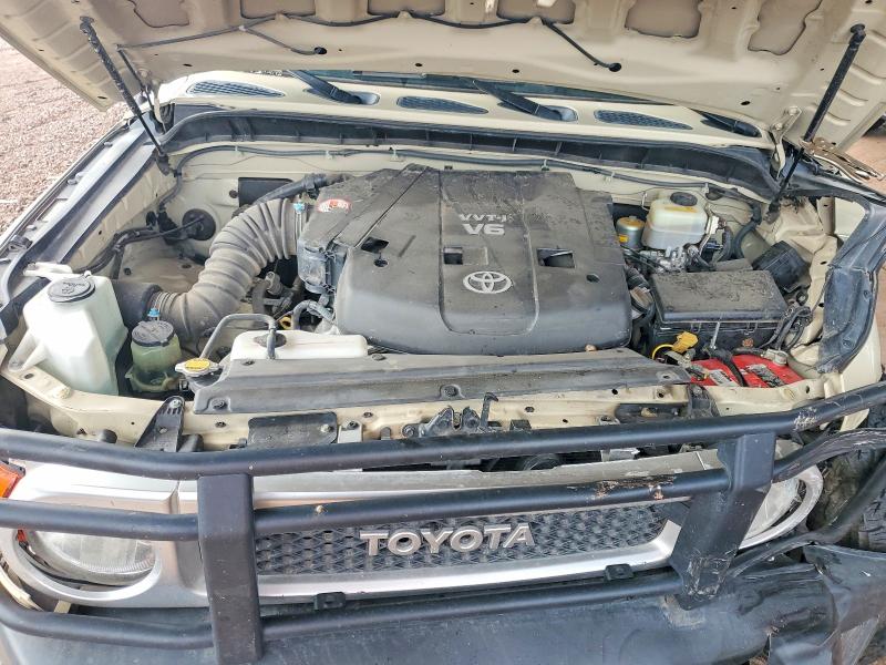 69040336 :رقم المزاد ، JTEBU11F080107028 vin ، 2008 Toyota Fj Cruiser مزاد بيع