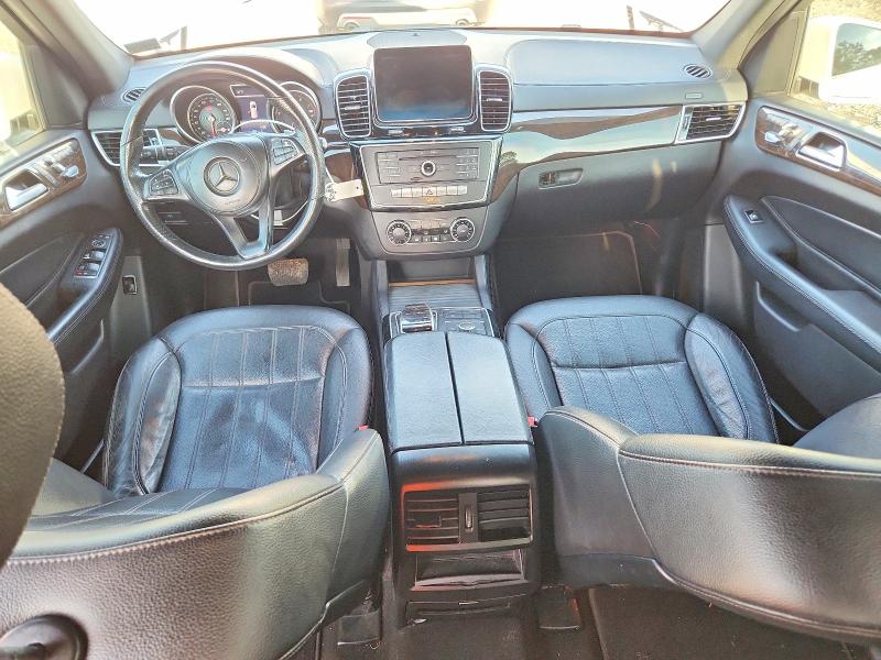 67197586 :رقم المزاد ، 4JGDF6EE4HA849508 vin ، 2017 Mercedes-benz Gls مزاد بيع