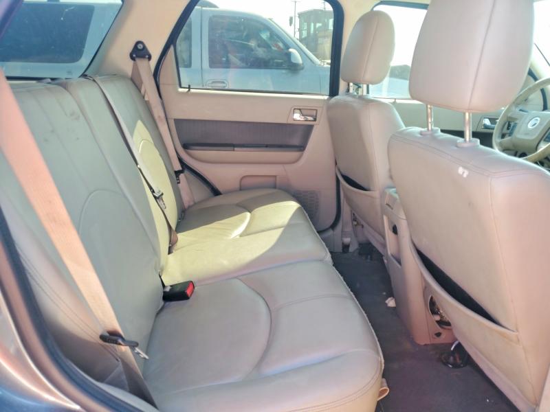 67708896 :رقم المزاد ، 4M2CN8H70AKJ06060 vin ، 2010 Mercury Mariner مزاد بيع