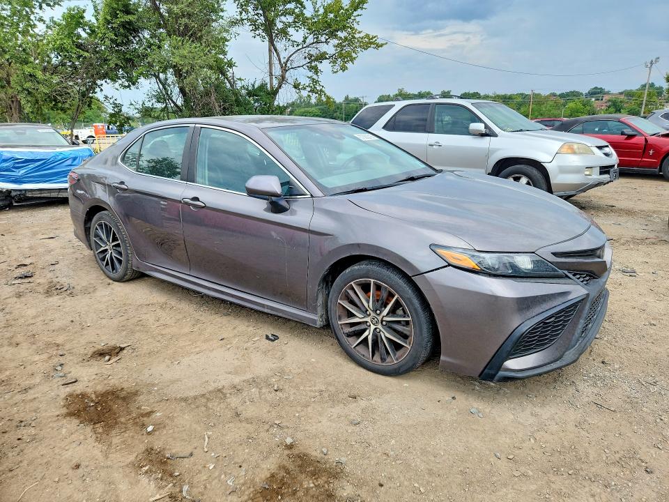 2021 Toyota Camry მანქანა იყიდება აუქციონზე, vin: 4T1G11AK8MU576334, აუქციონის ნომერი: 67563316