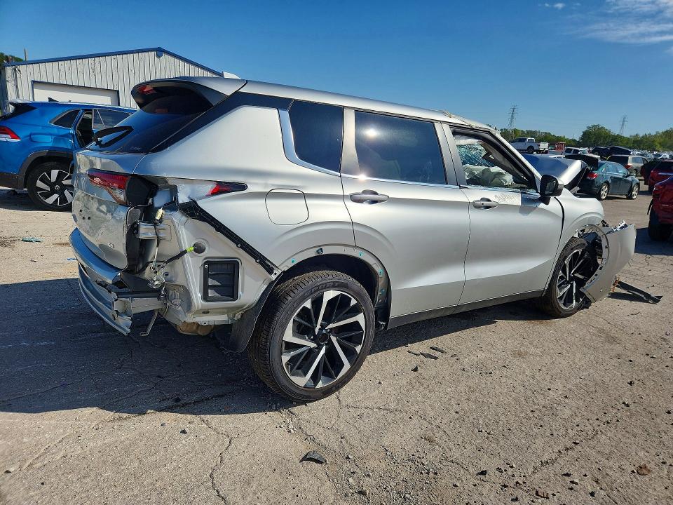 67935796 :رقم المزاد ، JA4J4VA84RZ027960 vin ، 2024 Mitsubishi Outlander مزاد بيع