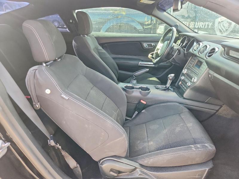 Продажа на аукционе авто 2017 Ford Mustang, vin: 1FA6P8AM4H5333392, номер лота: 69558796