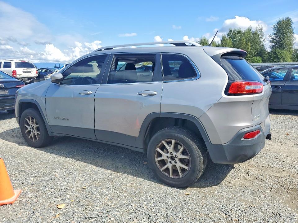 67916546 :رقم المزاد ، 1C4PJMCS2EW223340 vin ، 2014 Jeep Cherokee مزاد بيع