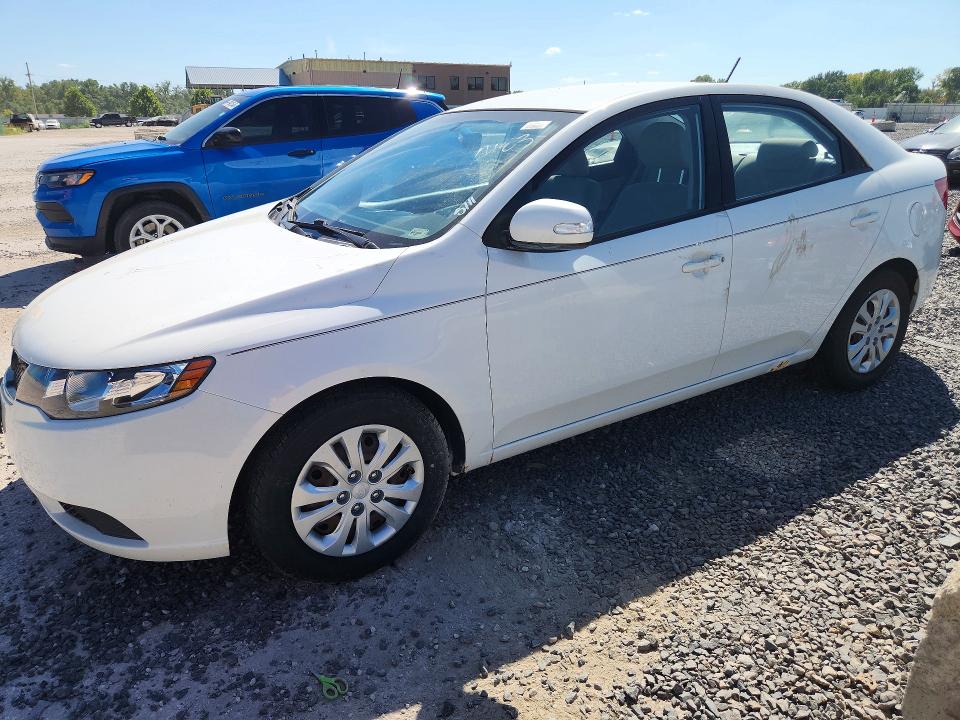 2010 Kia Forte მანქანა იყიდება აუქციონზე, vin: KNAFU4A23A5053332, აუქციონის ნომერი: 67598976