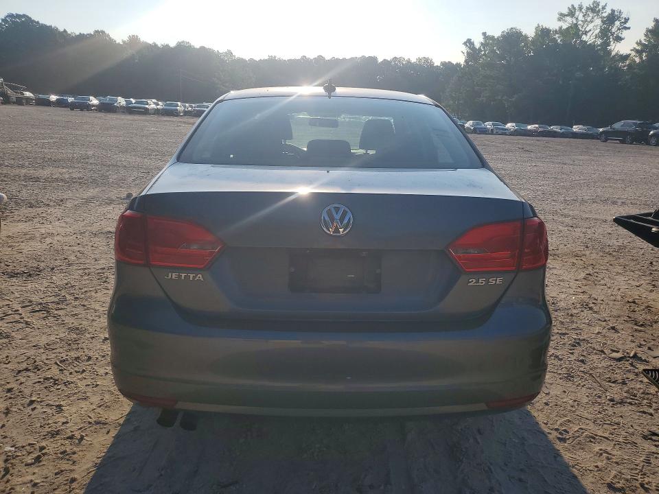 2013 Volkswagen Jetta მანქანა იყიდება აუქციონზე, vin: 3VWDX7AJ6DM408449, აუქციონის ნომერი: 67406146