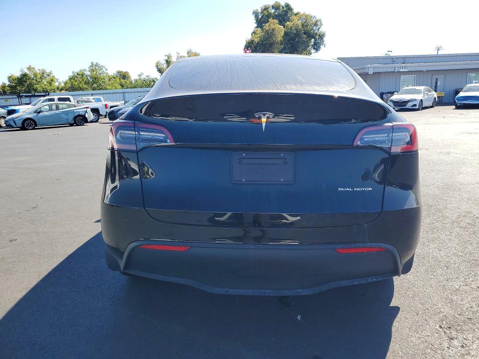2023 Tesla Model Y მანქანა იყიდება აუქციონზე, vin: 7SAYGDEE7PF588231, აუქციონის ნომერი: 67895806