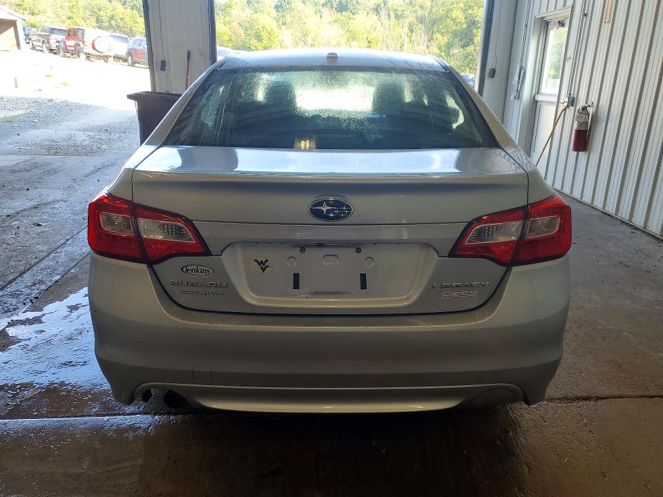 67927036 :رقم المزاد ، 4S3BNAC66F3055320 vin ، 2015 Subaru Legacy مزاد بيع