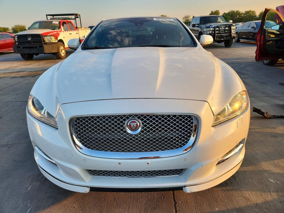 66766816 :رقم المزاد ، SAJWA1CZ8F8V86563 vin ، 2015 Jaguar Xj مزاد بيع