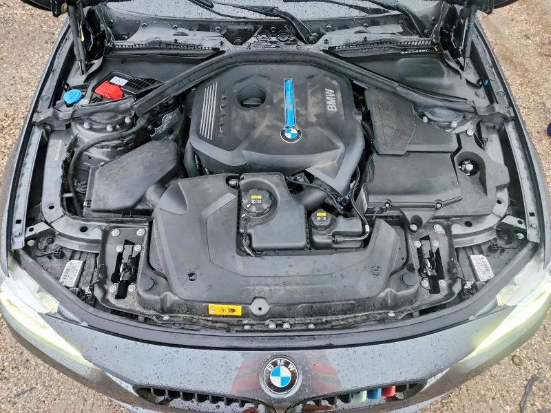 59409956 :رقم المزاد ، WBA8E1C55JA159610 vin ، 2018 Bmw 330e مزاد بيع