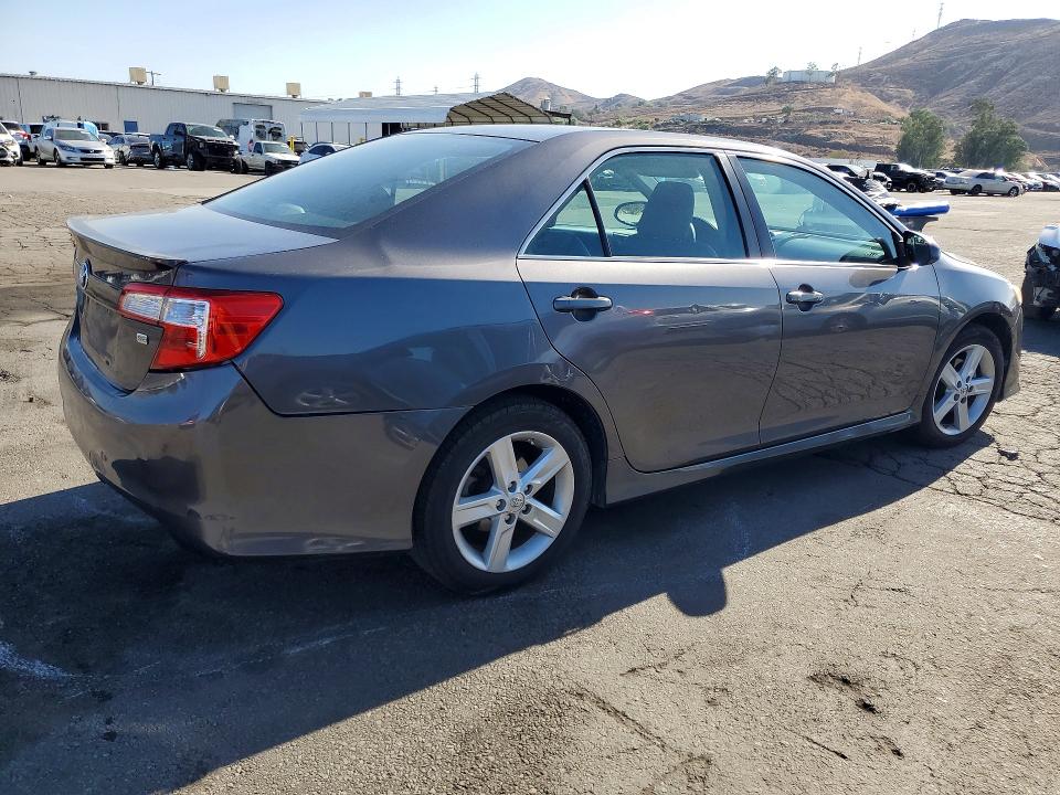 Продажа на аукционе авто 2013 Toyota Camry, vin: 4T1BF1FK7DU256572, номер лота: 69767286