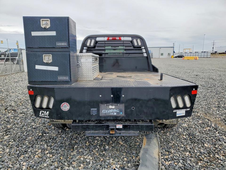 70299626 :رقم المزاد ، 1GC4KYCG8JF258090 vin ، 2018 Chevrolet Silverado مزاد بيع