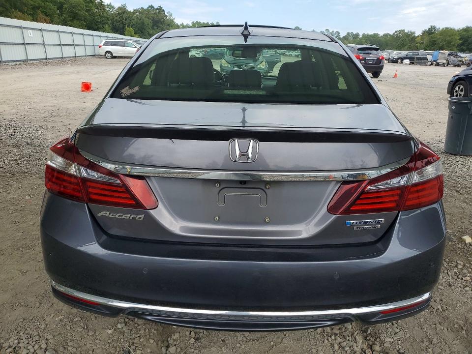 69752676 :رقم المزاد ، JHMCR6F72HC022164 vin ، 2017 Honda Accord مزاد بيع