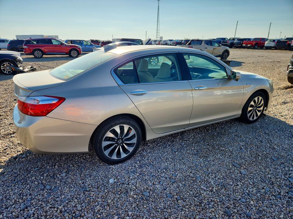 2015 Honda Accord მანქანა იყიდება აუქციონზე, vin: 1HGCR6F56FA010089, აუქციონის ნომერი: 69179666