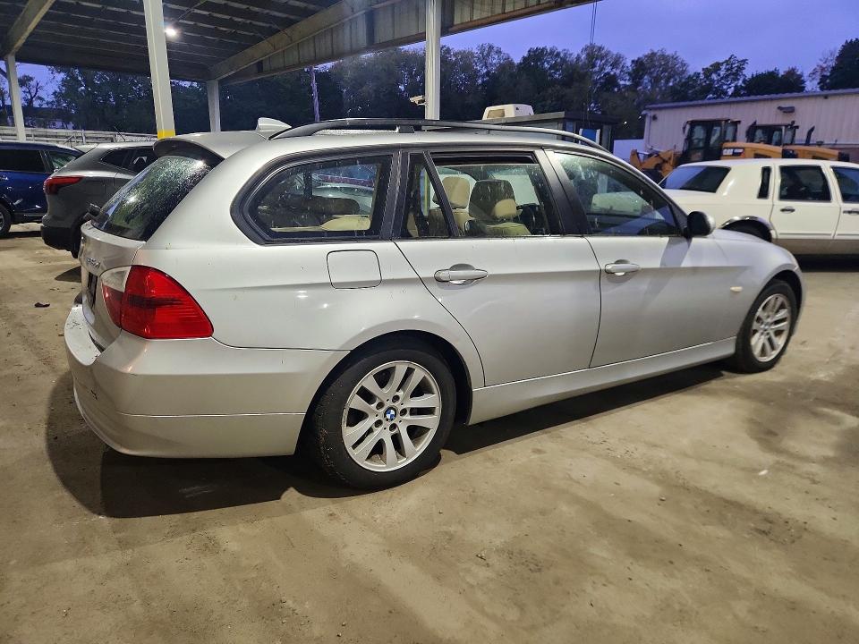 Aukcja sprzedaży 2006 Bmw 325, vin: WBAVT13546KW23044, numer aukcji: 70828936