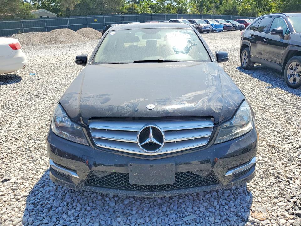 Продаж на аукціоні авто 2013 Mercedes-benz C, vin: WDDGF8AB7DR276825, номер лоту: 67323506