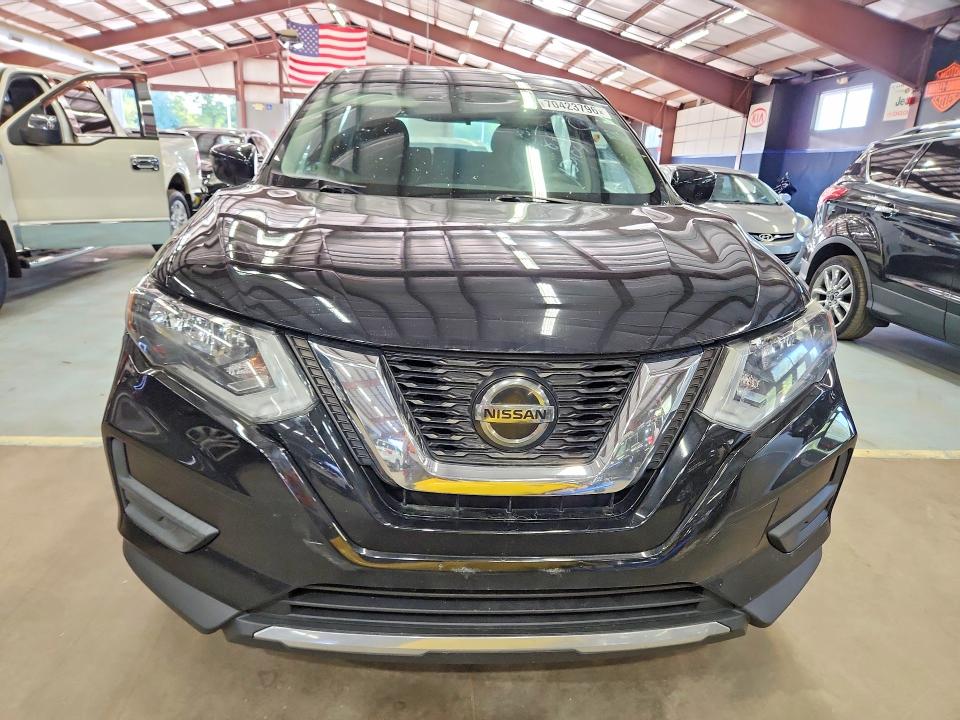 2018 Nissan Rogue მანქანა იყიდება აუქციონზე, vin: 5N1AT2MV2JC792922, აუქციონის ნომერი: 70423796
