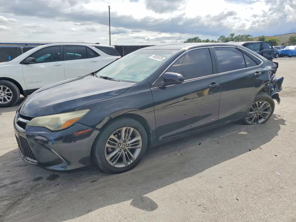 2015 Toyota Camry მანქანა იყიდება აუქციონზე, vin: 4T1BF1FK0FU110730, აუქციონის ნომერი: 70035976
