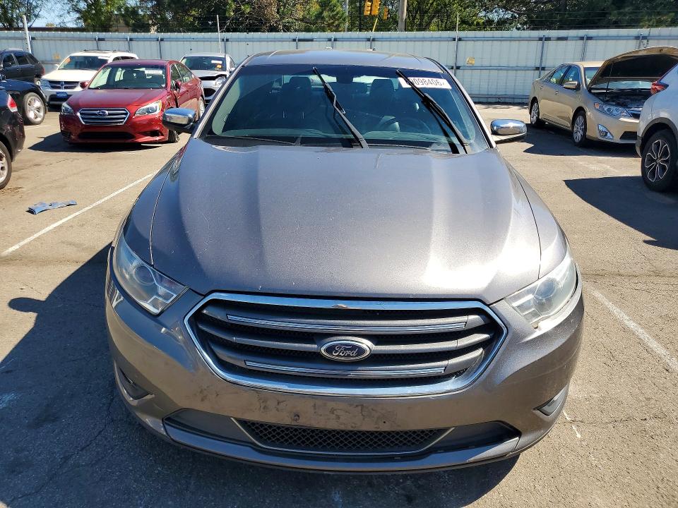 2013 Ford Taurus მანქანა იყიდება აუქციონზე, vin: 1FAHP2J80DG187306, აუქციონის ნომერი: 69098406