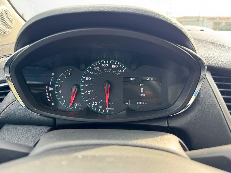 67721676 :رقم المزاد ، KL7CJPSM8MB374334 vin ، 2021 Chevrolet Trax مزاد بيع