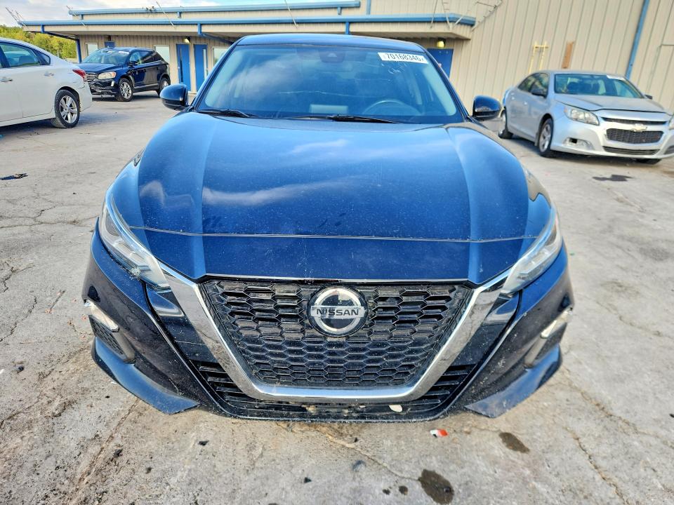 Продаж на аукціоні авто 2020 Nissan Altima, vin: 1N4BL4CV3LC131480, номер лоту: 70168346